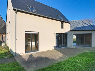 Maison - 137 m² - 5 pièces