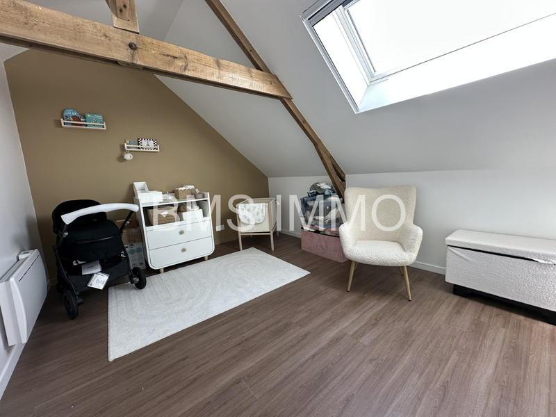 Maison - 251 m² - 6 pièces