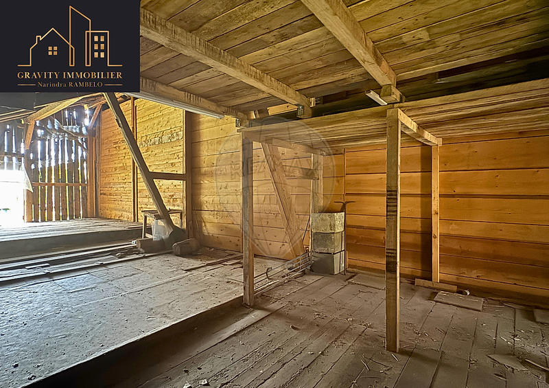 Maison - 190 m² - 5 pièces