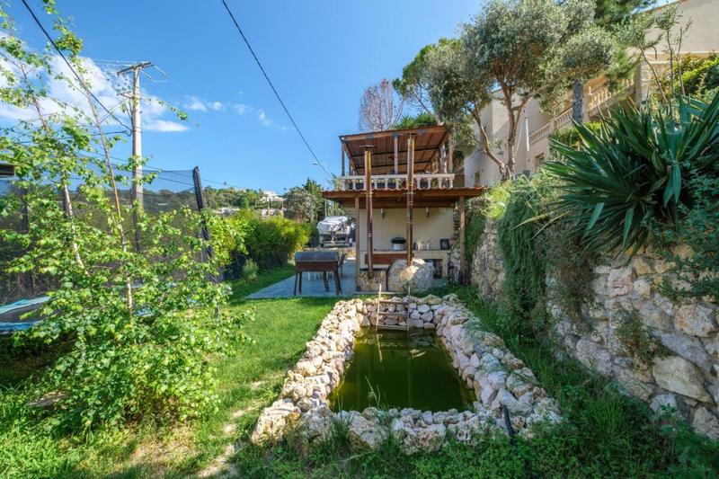 Villa - 258 m² - 14 pièces