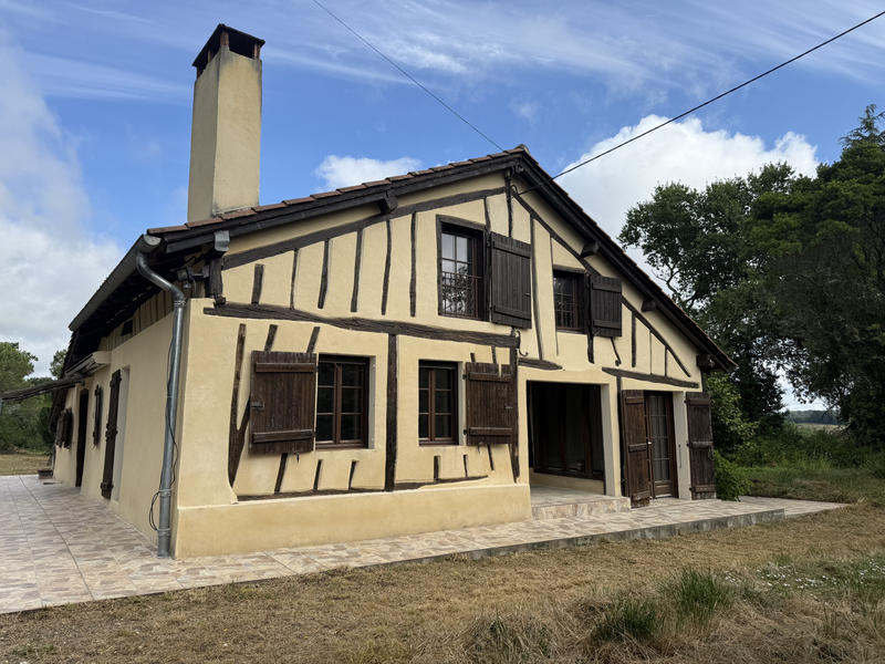 Maison - 188 m² - 7 pièces