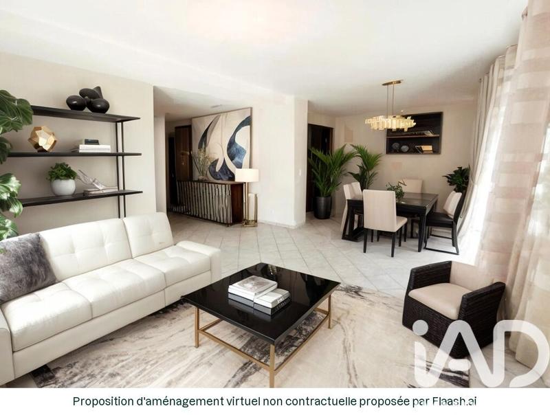 Maison - 240 m² - 8 pièces