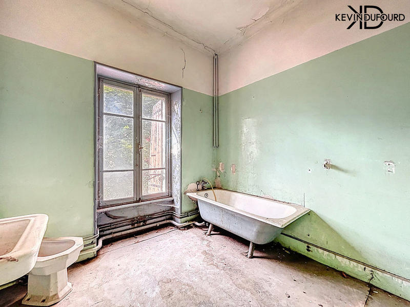 Maison - 110 m² - 7 pièces