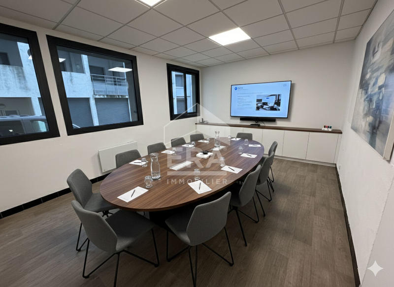 Local commercial - 114 m²