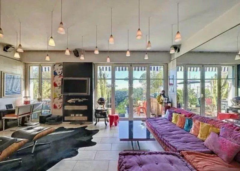 Appartement - 57 m² - 1 pièce