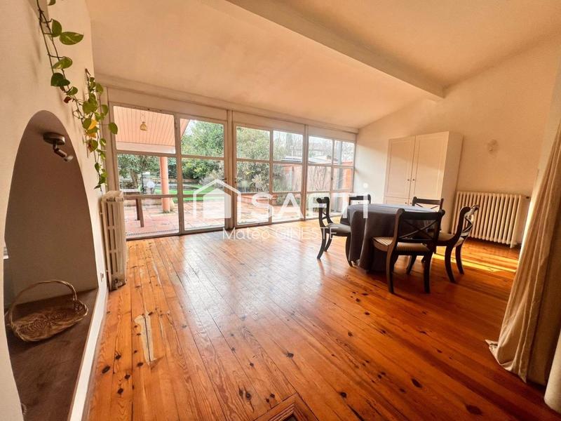 Maison - 192 m² - 9 pièces