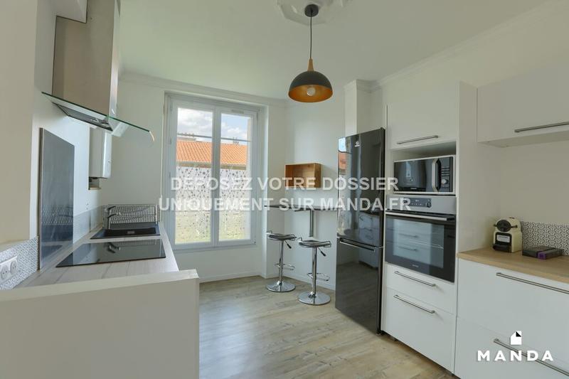 Chambre - 12 m² - 5 pièces