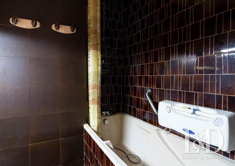 Appartement - 86 m² - 4 pièces