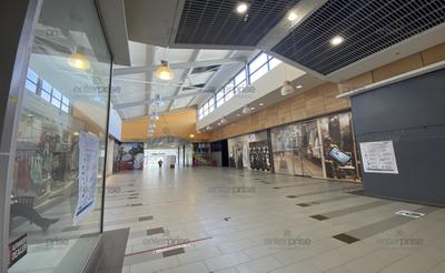 Local commercial - 210 m²