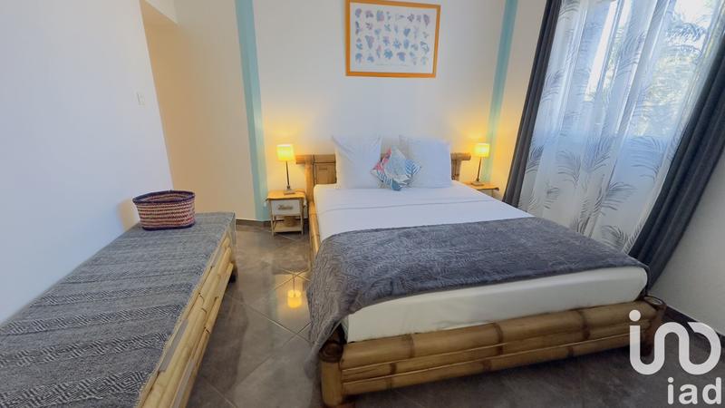 Maison - 245 m² - 8 pièces