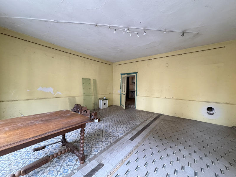 Maison - 180 m² - 6 pièces