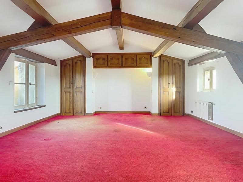 Maison - 160 m² - 5 pièces