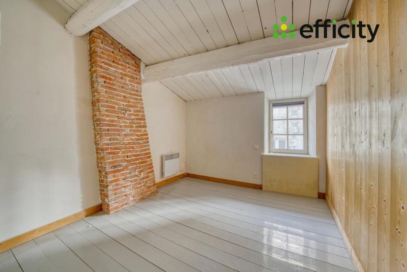 Appartement - 77 m² - 3 pièces