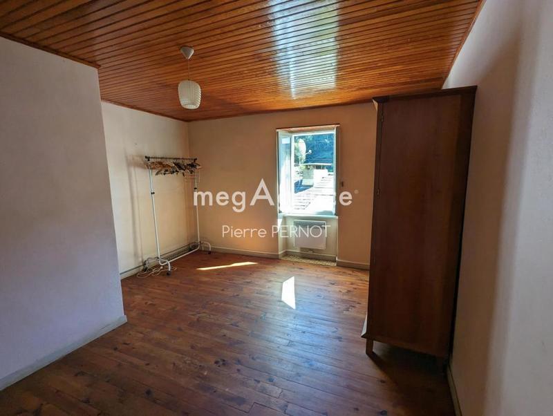 Maison - 97 m² - 5 pièces
