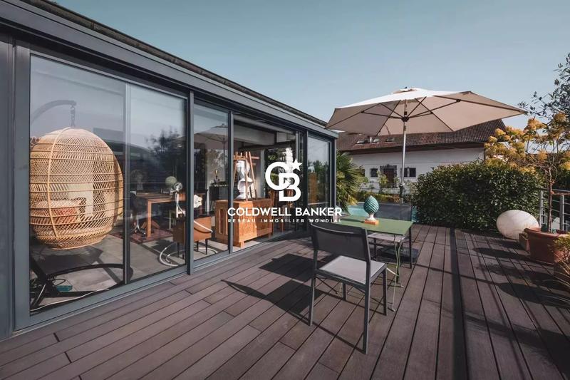 Maison - 179 m² - 7 pièces