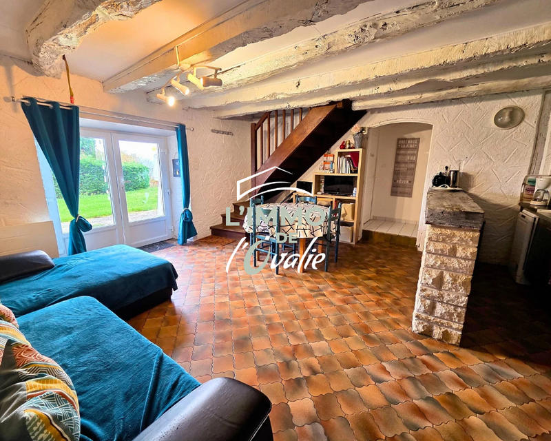 Maison - 162 m² - 9 pièces