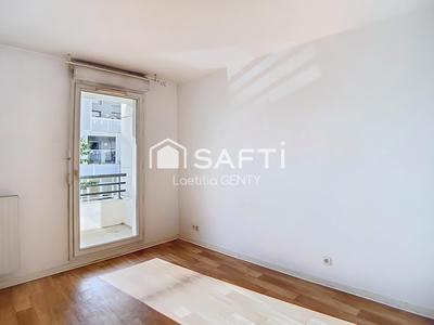 Appartement - 81 m² - 4 pièces