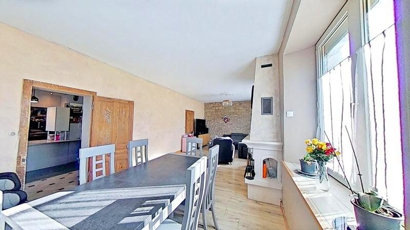 Maison de village - 167 m² - 8 pièces