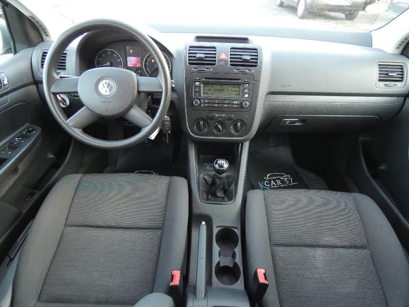 Volkswagen Golf 1.6 16s 115 Fsi Trend