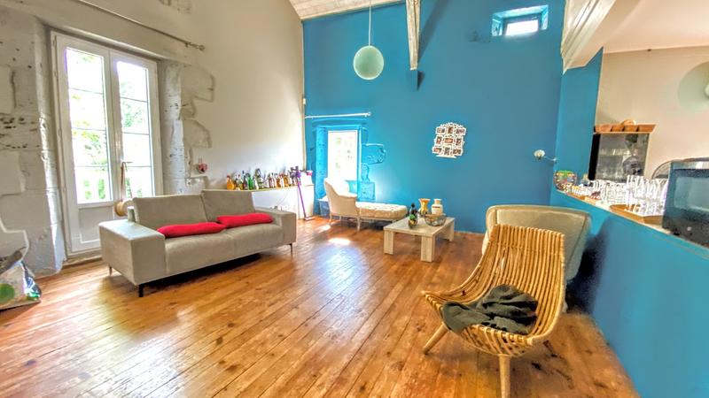 Château - 943 m² - 24 pièces