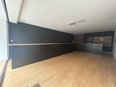 Local commercial - 78 m² - 2 pièces