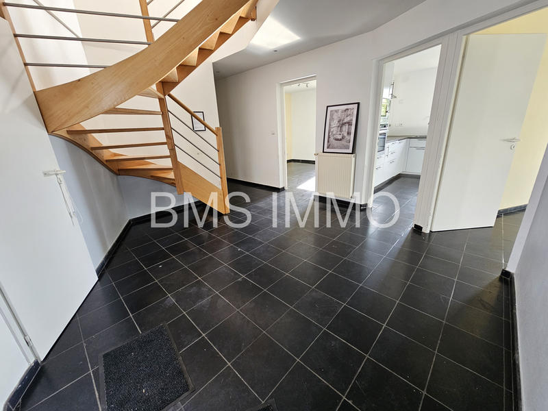 Maison - 108 m² - 4 pièces