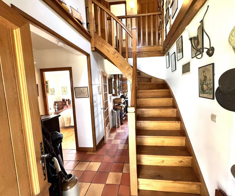 Maison - 112 m² - 7 pièces