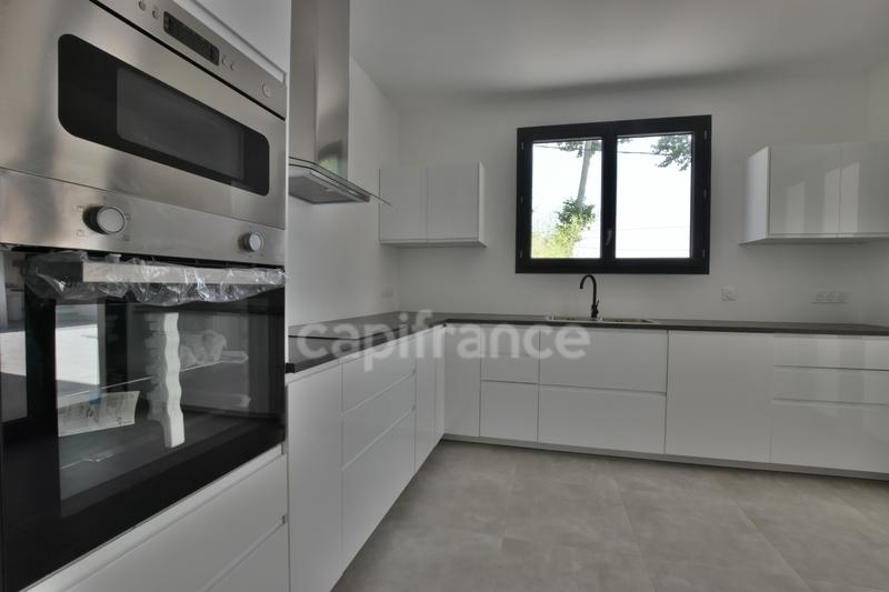 Maison - 165 m² - 4 pièces