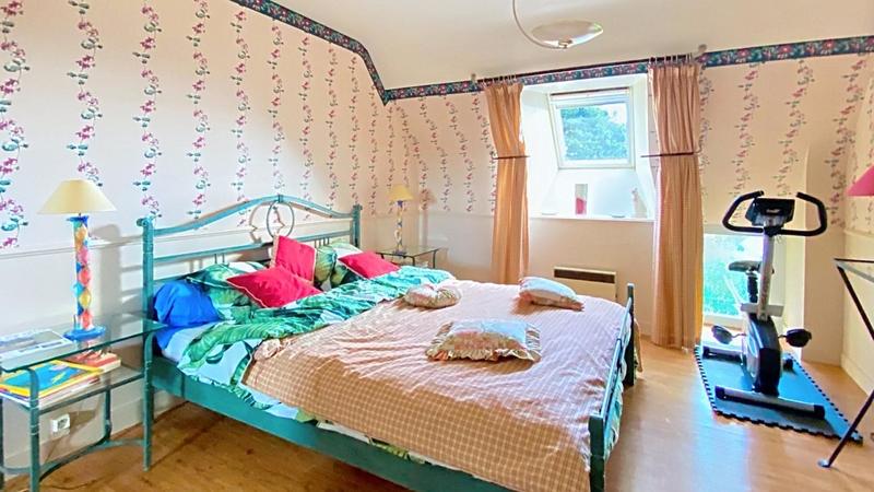 Maison - 194 m² - 5 pièces