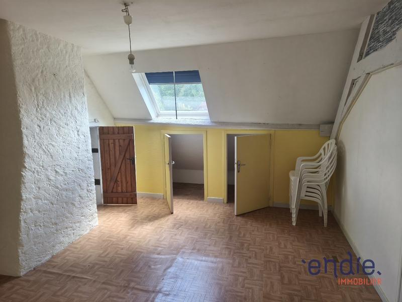Maison - 106 m² - 7 pièces