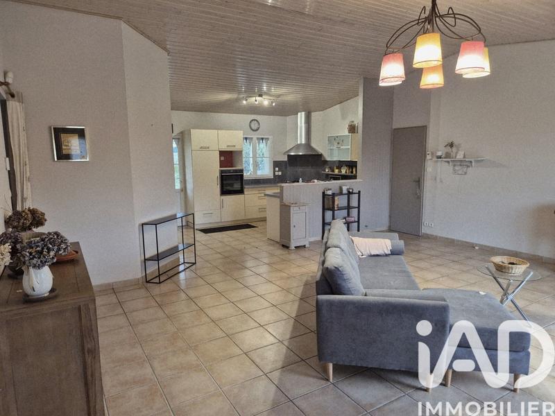 Maison - 110 m² - 5 pièces