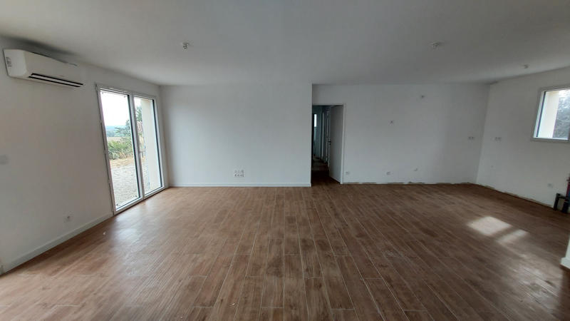 Villa - 100 m² - 4 pièces