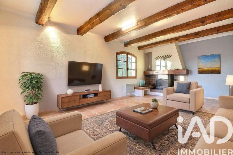 Maison - 122 m² - 7 pièces