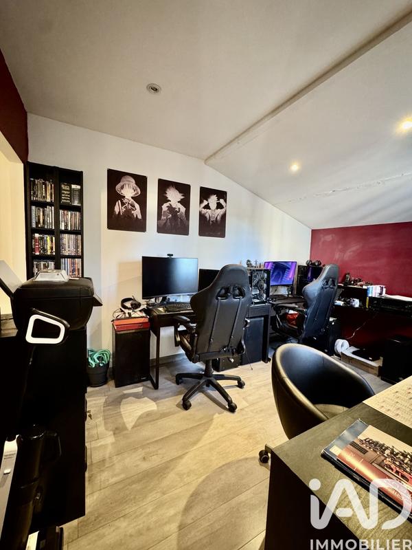 Maison - 80 m² - 4 pièces