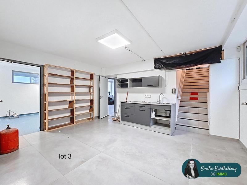 Local commercial - 173 m² - 4 pièces