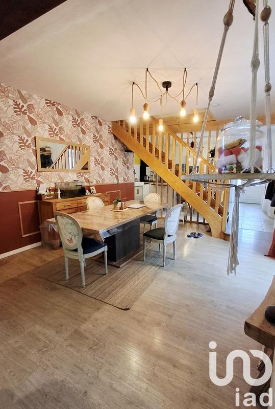 Maison - 140 m² - 5 pièces