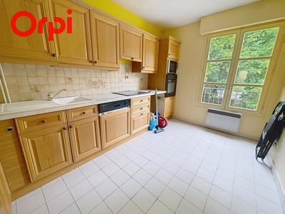 Appartement - 88 m² - 4 pièces