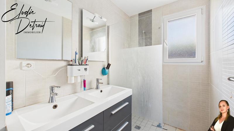 Pavillon - 74 m² - 4 pièces