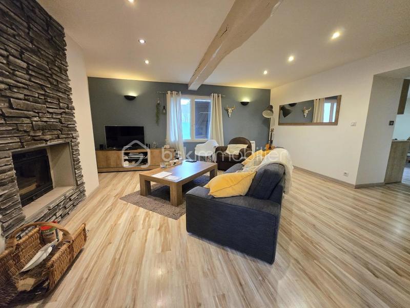 Maison de village - 94 m² - 3 pièces