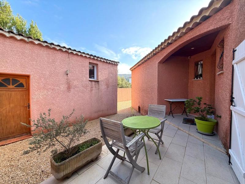 Villa - 120 m² - 5 pièces