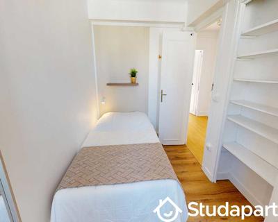 Chambre - 110 m² - 1 pièce