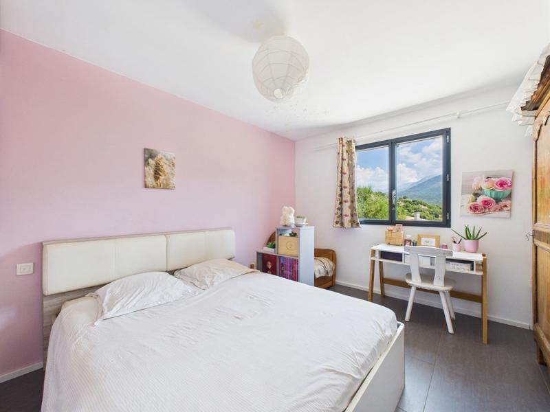 Châlet - 132 m² - 5 pièces