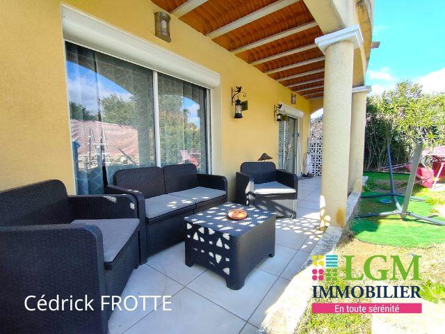 Maison - 138 m² - 5 pièces