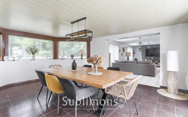 Maison traditionnelle - 116 m² - 6 pièces