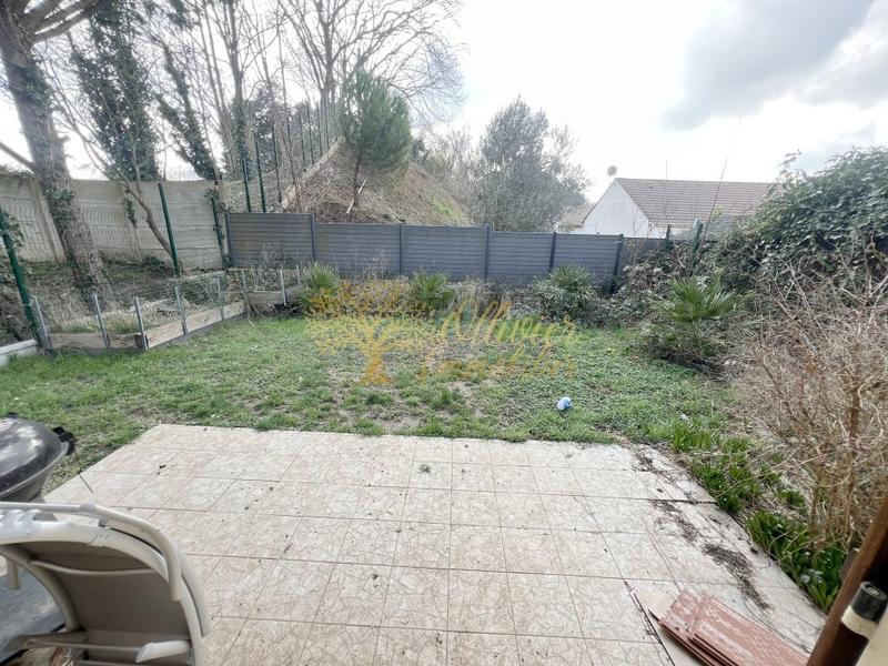 Pavillon - 90 m² - 5 pièces