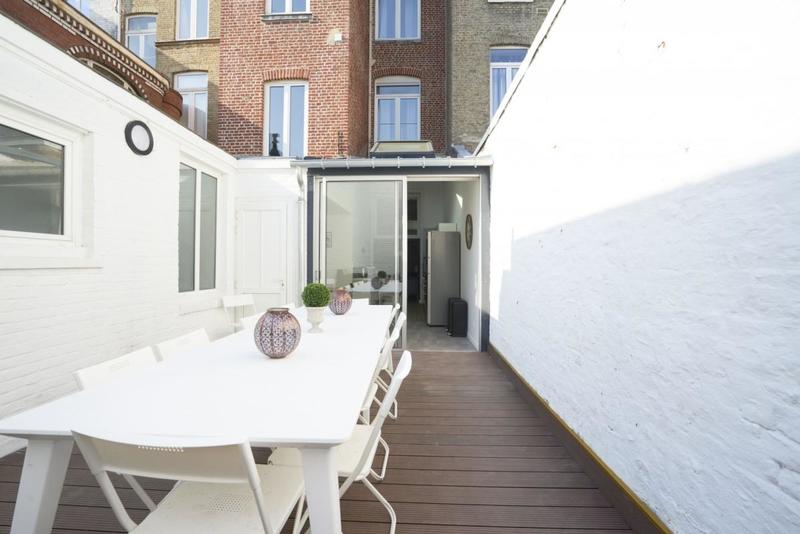 Demeure - 226 m² - 12 pièces