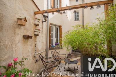 Maison - 92 m² - 4 pièces