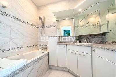 Appartement - 103 m² - 4 pièces