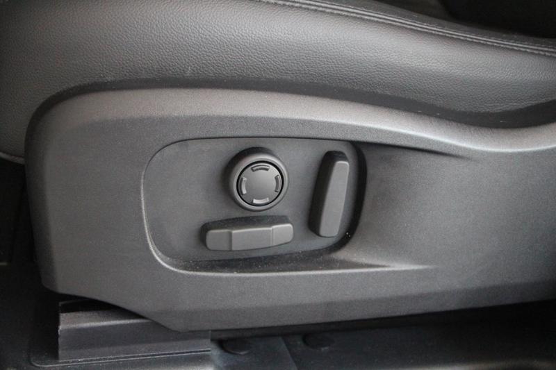 Land Rover Defender IV 3.0 P400 110 28cv 4x4 First Edition Bva