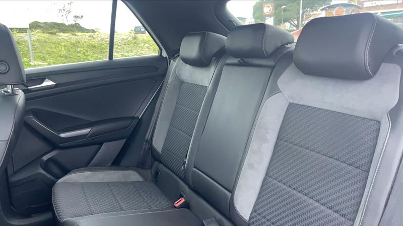 Volkswagen t-Roc 2.0 Tdi 150 R-Line - Automatique Toit ouvrant